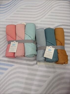 Cloud Island Assorted Cotton Infant Hooded Towel Set - Pastel & Earth Tones